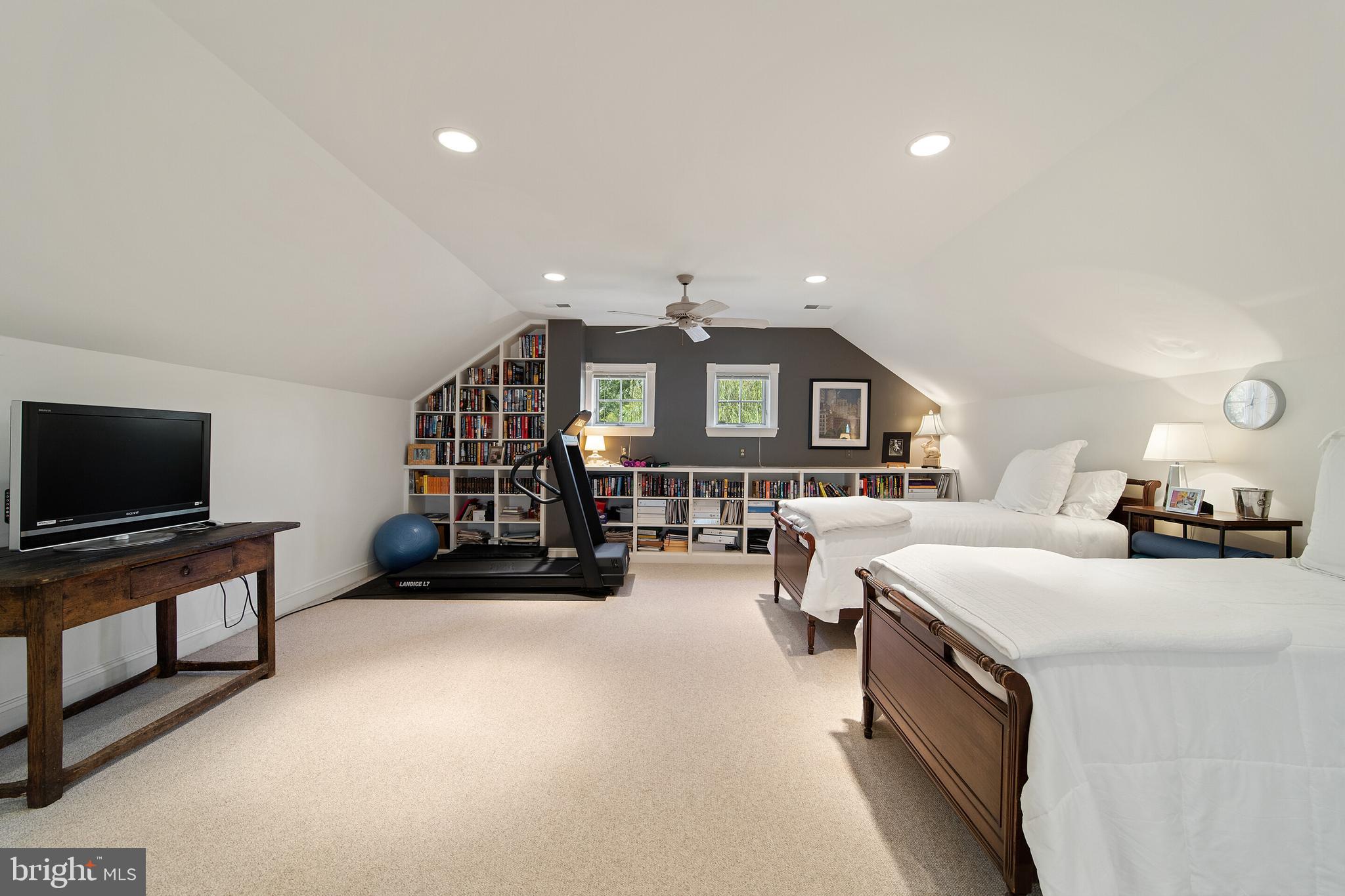 22855 Cobb House Road Middleburg, VA 20117 - Photo 26 of 34