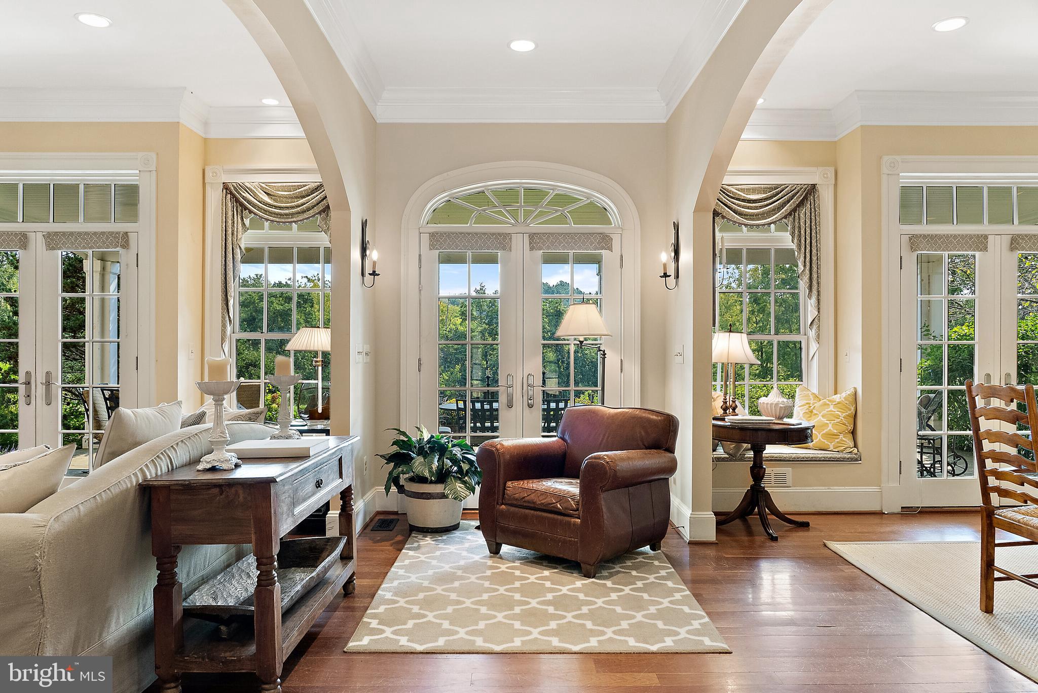 22855 Cobb House Road Middleburg, VA 20117 - Photo 7 of 34