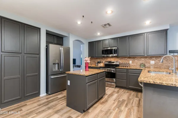 $635,000 | 1163 West Vaughn Avenue, Gilbert, AZ 85233