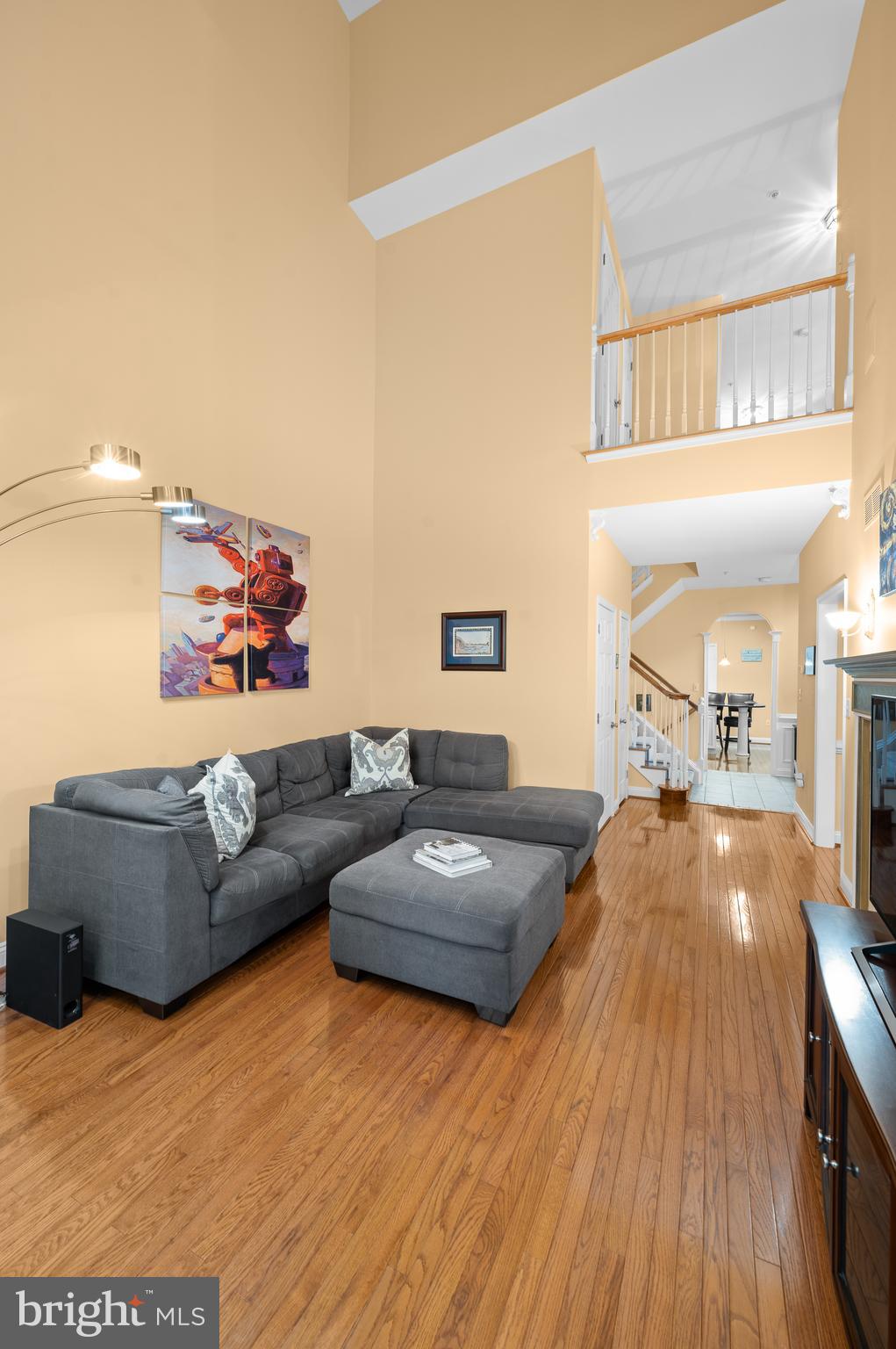 1140 Brian's Way Wayne, PA 19087 - Photo 11 of 42 Living Room