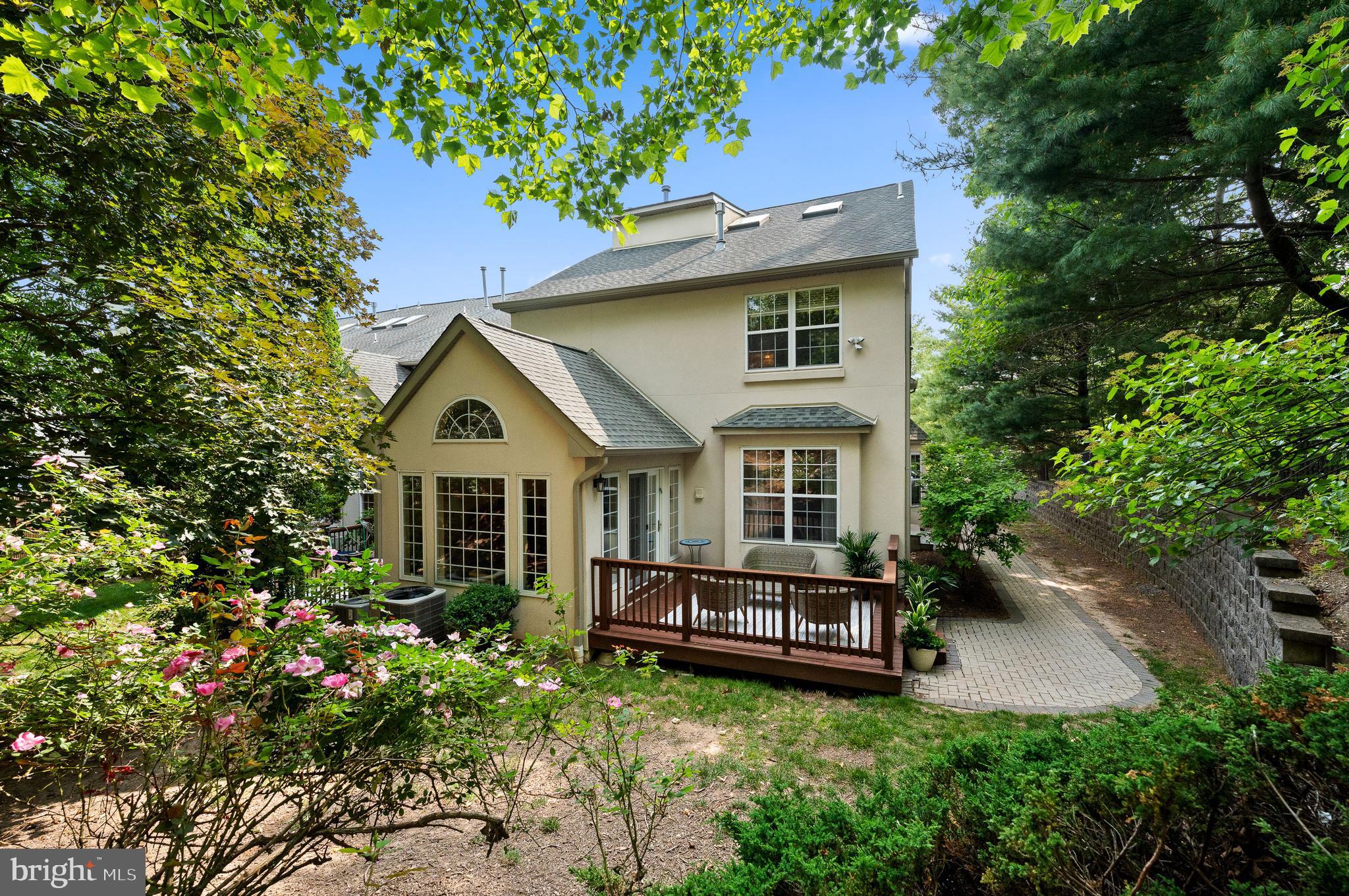 1140 Brian's Way Wayne, PA 19087 - Photo 2 of 42 Exterior Back