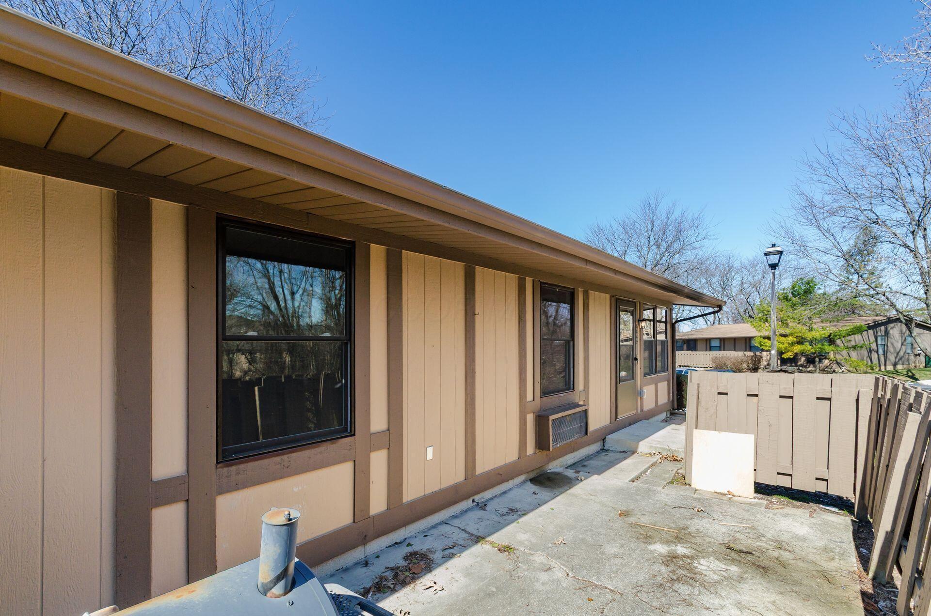 5842 Red Apple Ridge Road Columbus, OH 43232 - Photo 16 of 17 Patio