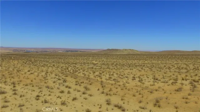 a view of an outdoor space with mountain view