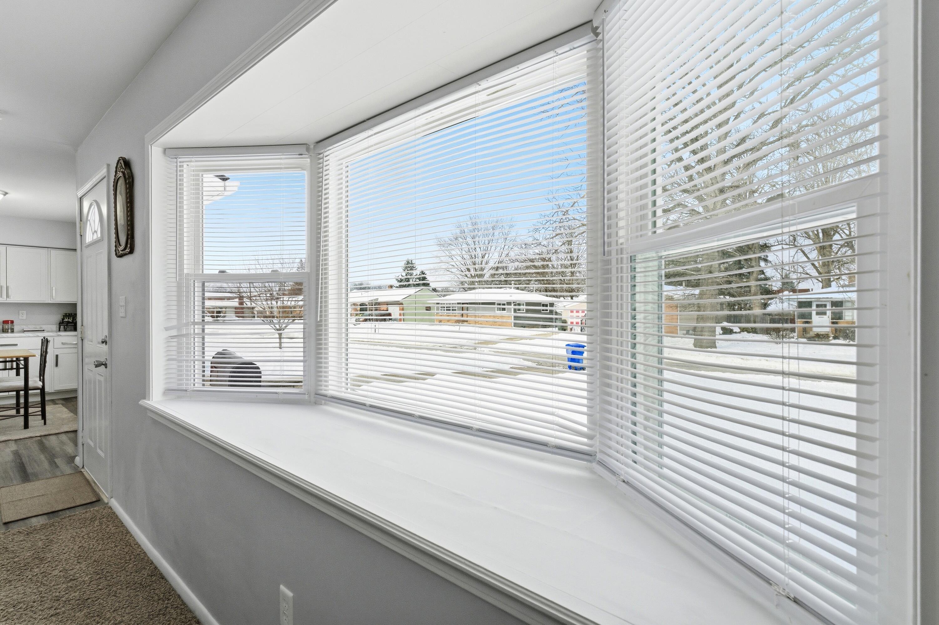 1637 Sale Road Columbus, OH 43224 - Photo 5 of 36 dsc04252