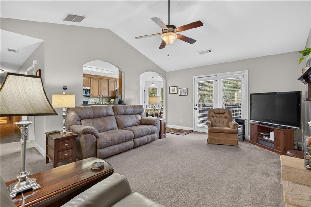 1690 Dillard Way Bethlehem, GA 30620 - Photo 10 of 71 Gallery Image 10