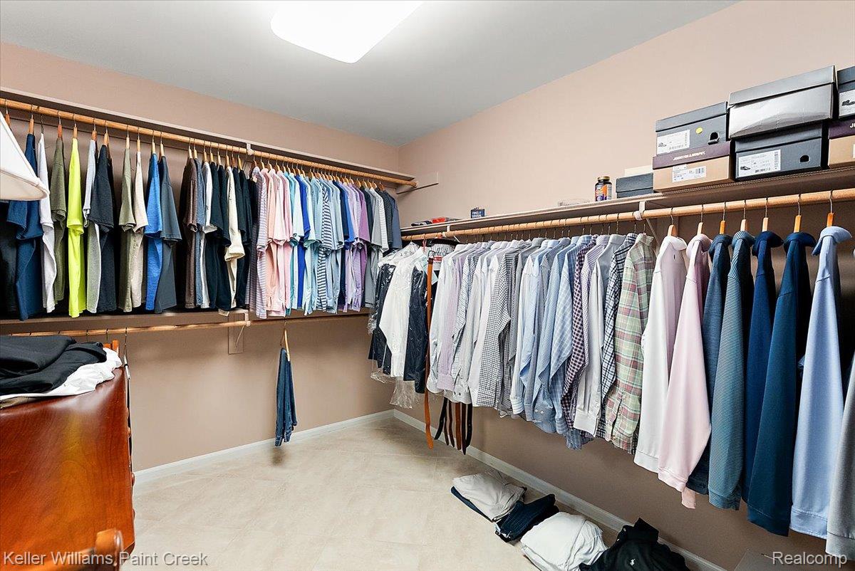 13150 Rhea Court Utica, MI 48315 - Photo 40 of 79 54-13150 Rhea-54.jpg