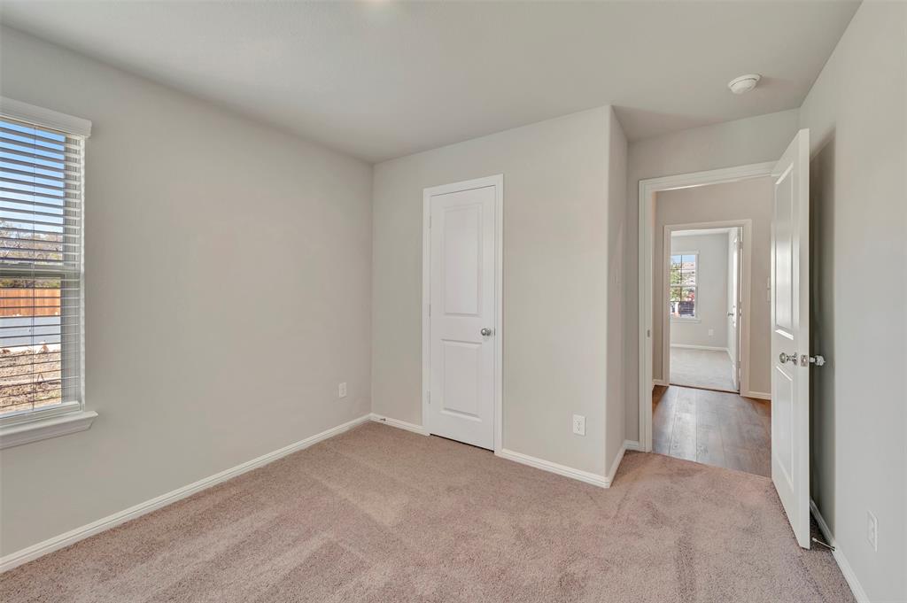 437 Forsyth Drive Princeton, TX 75407 - Photo 8 of 40