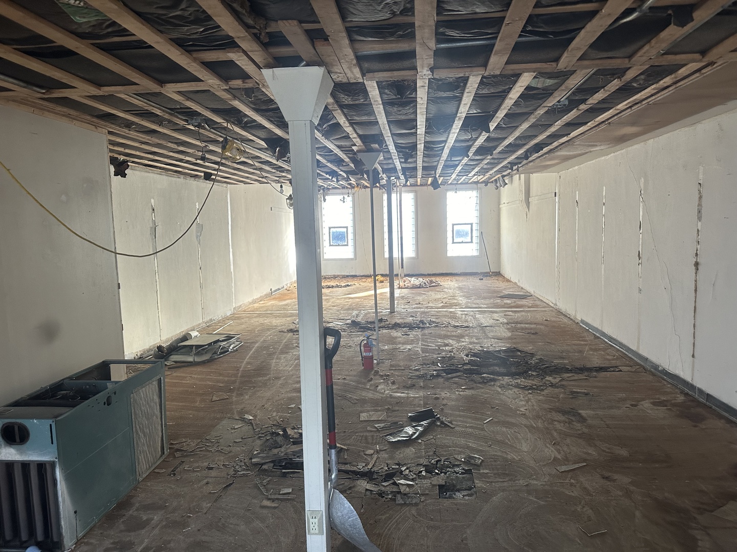 13 North State Street Elgin, IL 60123 - Photo 8 of 12