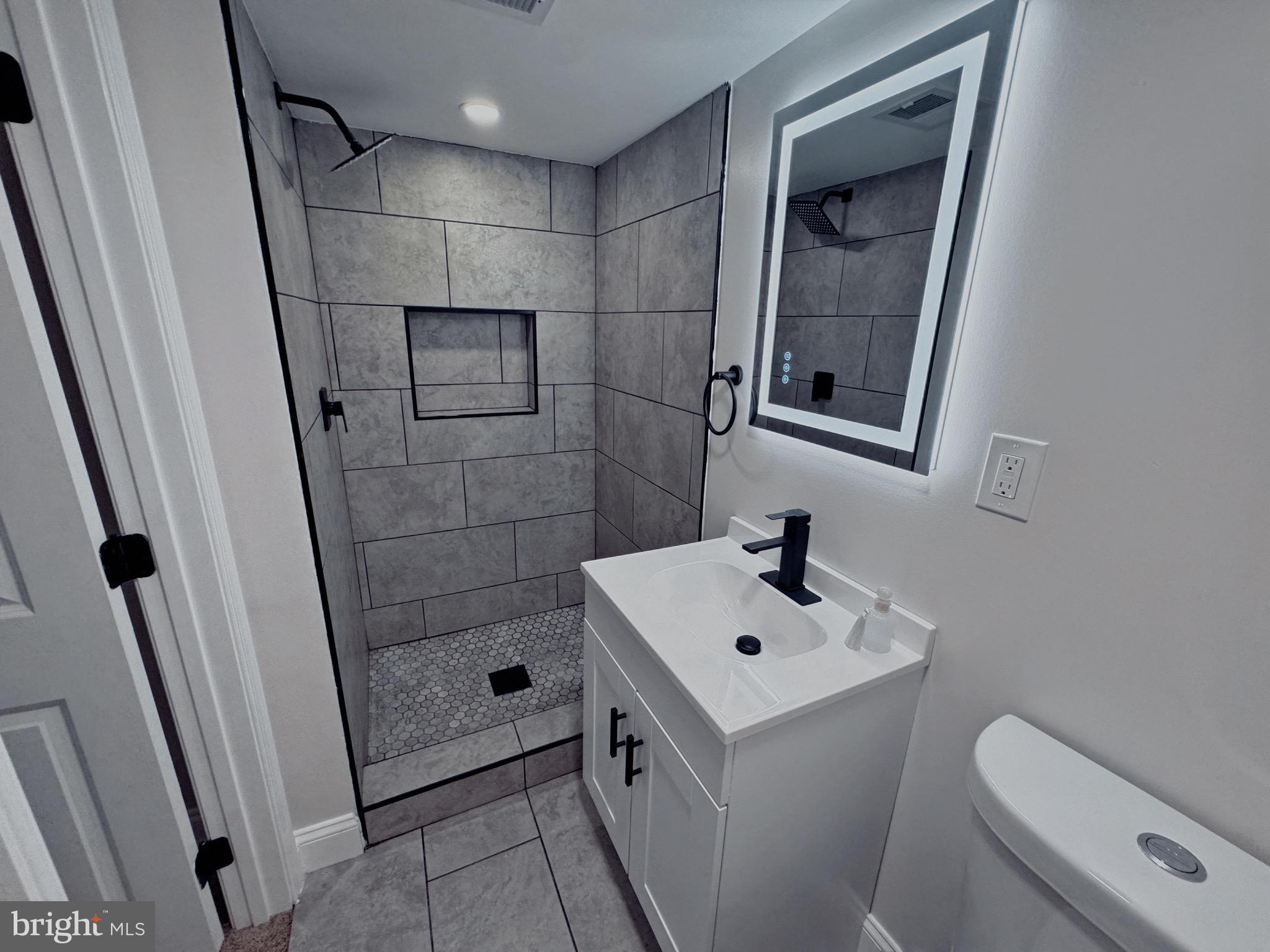 1820 Portship Road Baltimore, MD 21222 - Photo 17 of 20