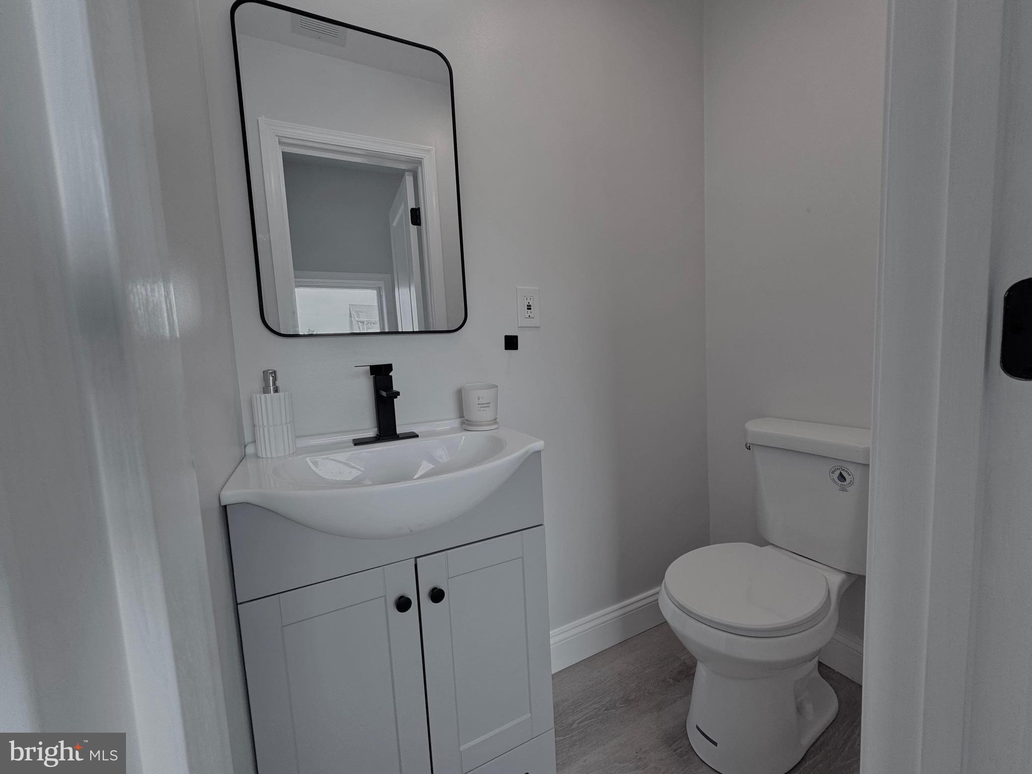 1820 Portship Road Baltimore, MD 21222 - Photo 9 of 20