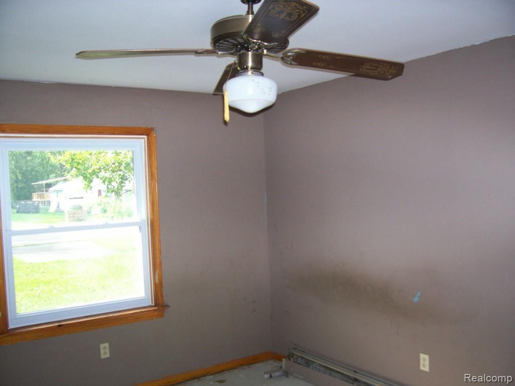 3549 Alida Avenue Rochester, MI 48309 - Photo 22 of 25 22_Master Bedroom_1.jpg