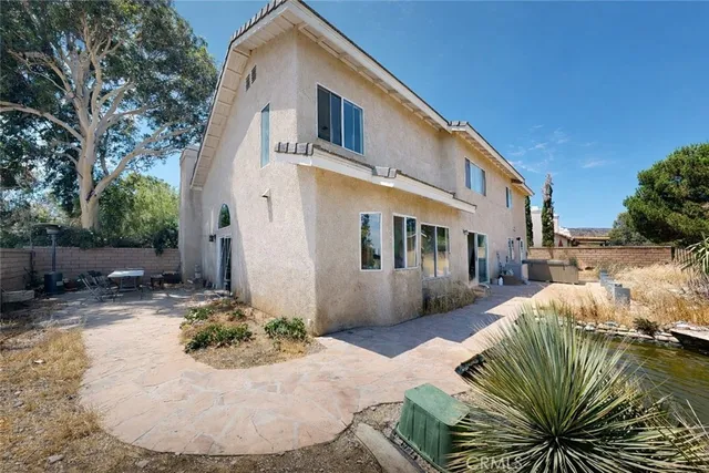 $3,495 | 5637 Redwood Avenue, Palmdale, CA 93551