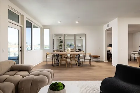 $2,088,000 | 414 Main Street, Unit 330, Huntington Beach, CA 92648