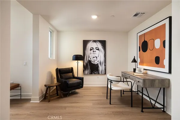 $2,088,000 | 414 Main Street, Unit 330, Huntington Beach, CA 92648