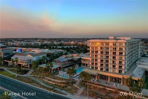 $2,088,000 | 414 Main Street, Unit 330, Huntington Beach, CA 92648