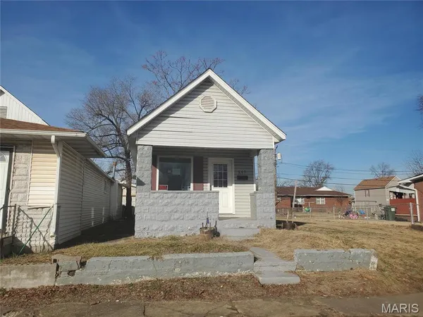 $20,000 | 805 Iowa Street, Madison, IL 62060