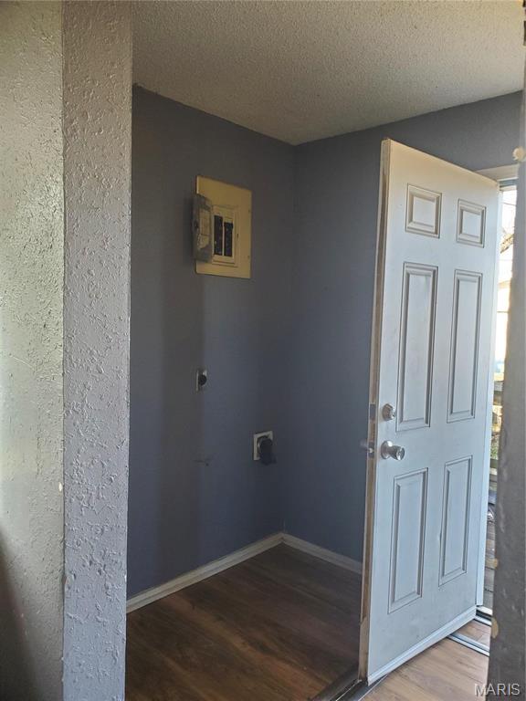 805 Iowa Street Madison, IL 62060 - Photo 13 of 27