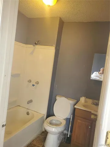 $47,500 | 805 Iowa Street, Madison, IL 62060