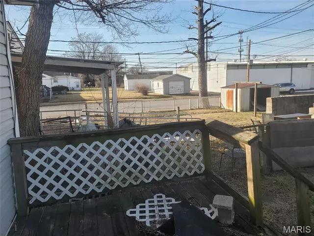 $47,500 | 805 Iowa Street, Madison, IL 62060