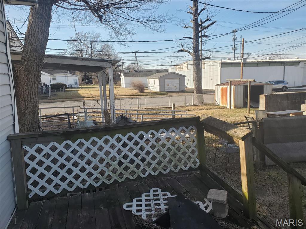 805 Iowa Street Madison, IL 62060 - Photo 22 of 27