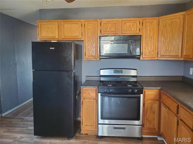 $47,500 | 805 Iowa Street, Madison, IL 62060