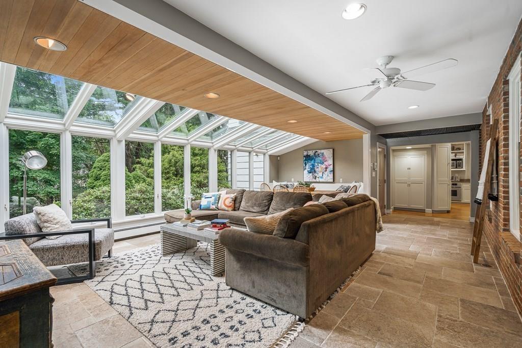 36 Edmunds Road Wellesley, MA 02481 - Photo 13 of 34