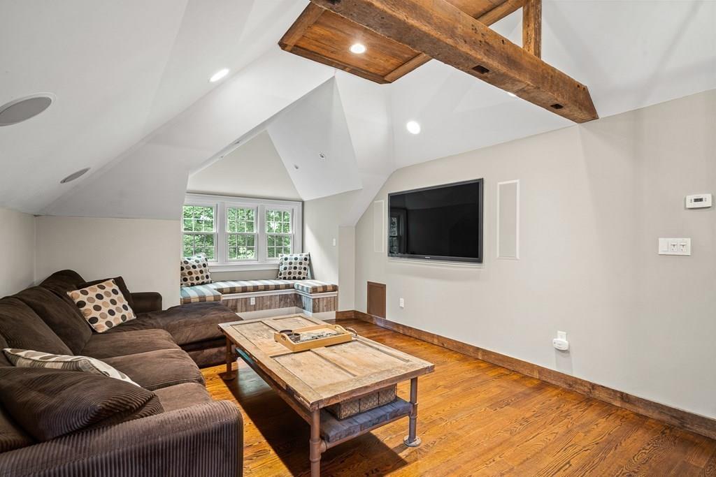 36 Edmunds Road Wellesley, MA 02481 - Photo 25 of 34