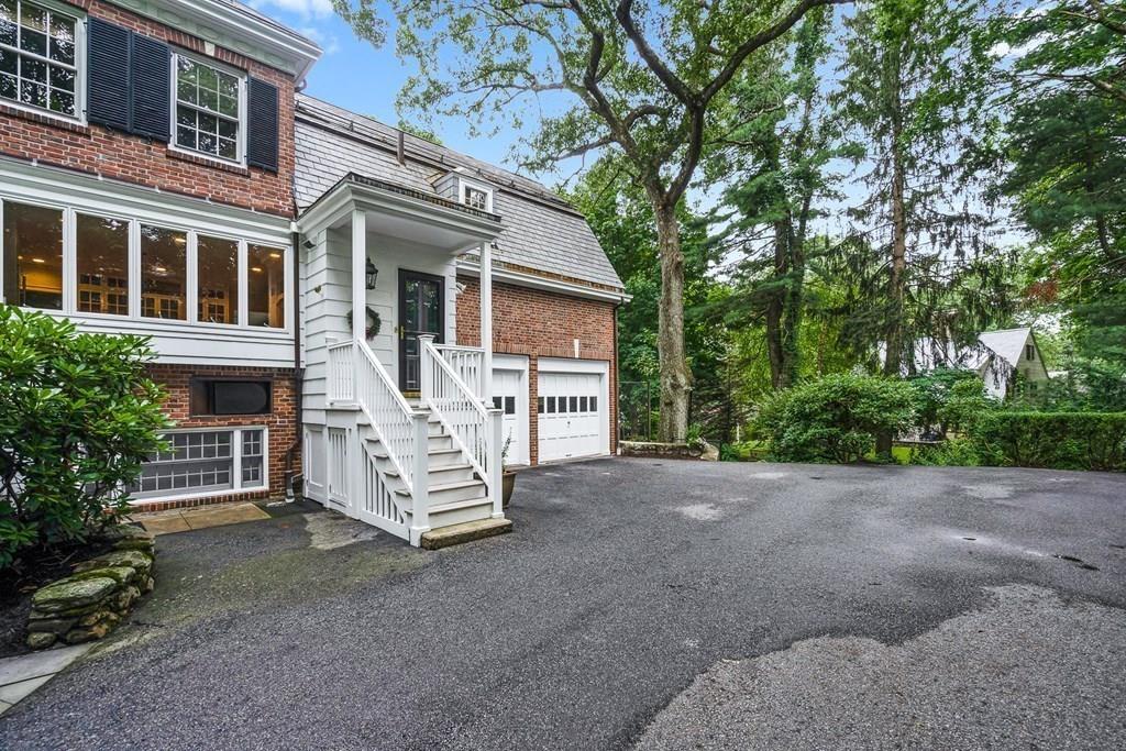 36 Edmunds Road Wellesley, MA 02481 - Photo 28 of 34