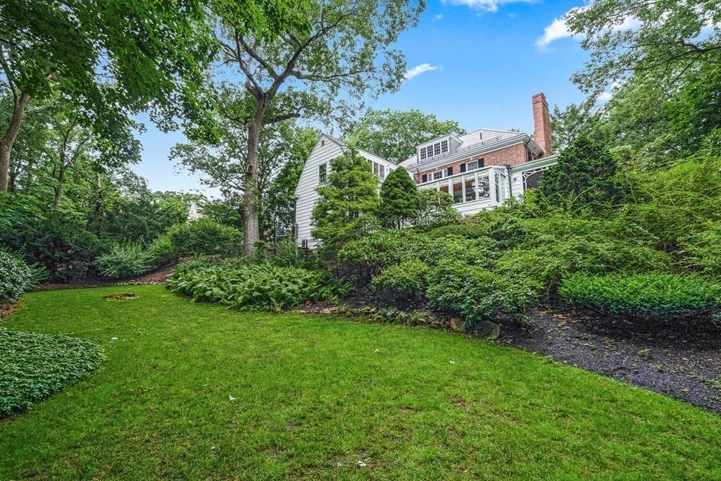 36 Edmunds Road Wellesley, MA 02481 - Photo 30 of 34
