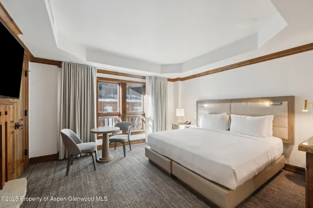 $215,000 | 415 East Dean St Unit 44 Week 26 Street, Aspen, CO 81611