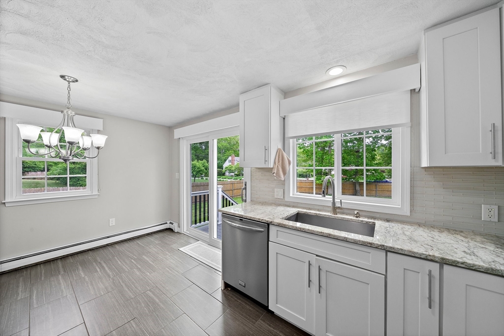 680 Old Warren Road Swansea, MA 02777 - Photo 6 of 24 Gallery Image 6