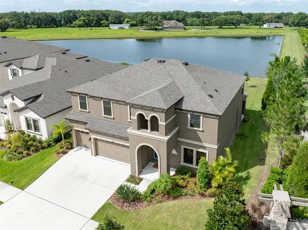 $645,900 | 14403 Woodland Spur Drive, Lithia, FL 33547