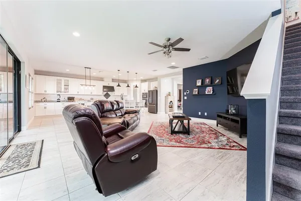 $645,900 | 14403 Woodland Spur Drive, Lithia, FL 33547