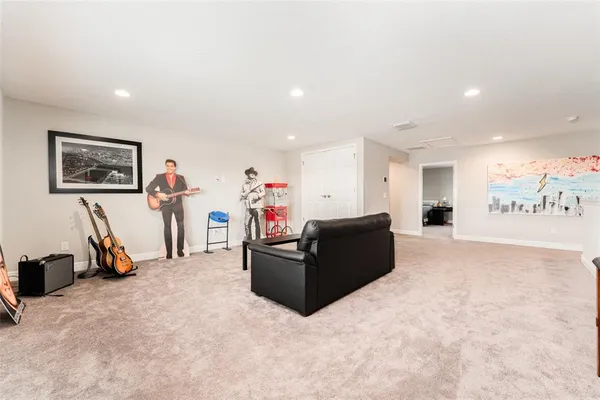 $645,900 | 14403 Woodland Spur Drive, Lithia, FL 33547