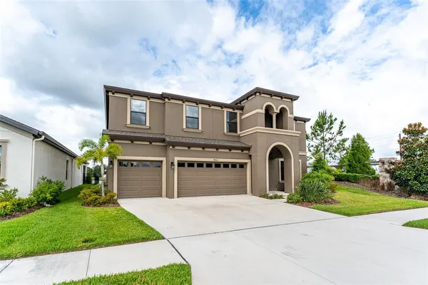 $645,900 | 14403 Woodland Spur Drive, Lithia, FL 33547