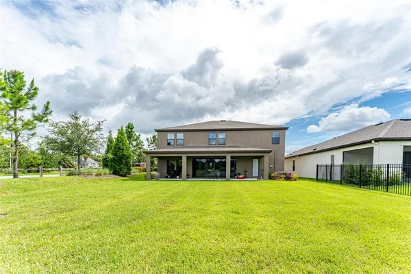 $645,900 | 14403 Woodland Spur Drive, Lithia, FL 33547