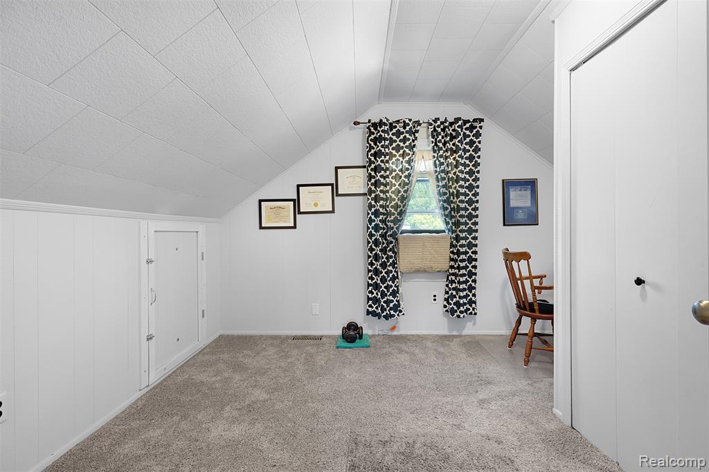 22827 Meridian Road Grosse Ile, MI 48138 - Photo 42 of 44