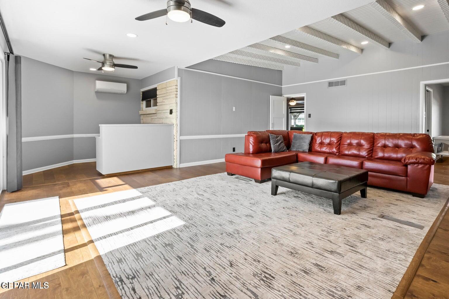 409 Springhill Circle El Paso, TX 79912 - Photo 12 of 44 20230615012207365359000000-o - Copy