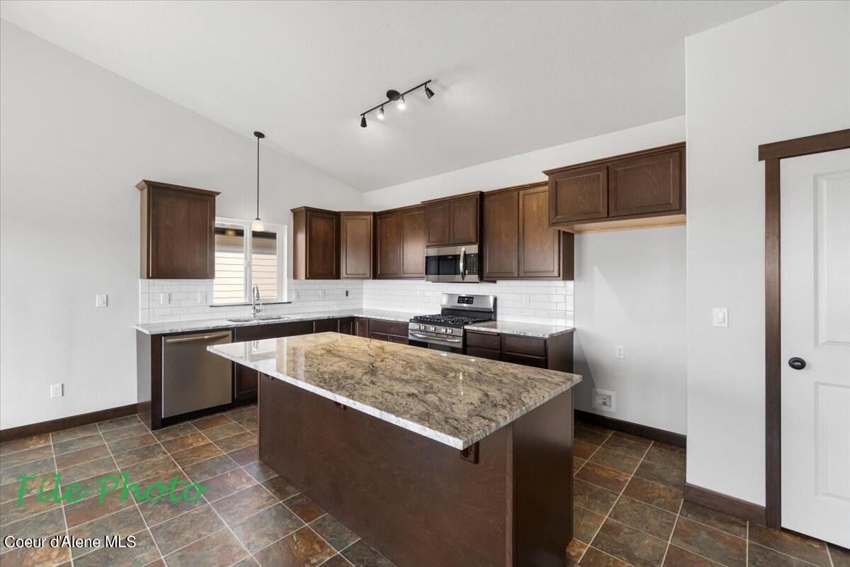 1124 Jersey Street Sandpoint, ID 83864 - Photo 9 of 38 Kitchen