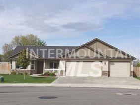 955 South Spoonbill Avenue Meridian, ID 83642 - Photo 1 of 30