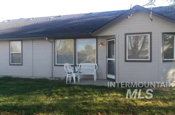 $1,985 | 955 South Spoonbill Avenue, Meridian, ID 83642