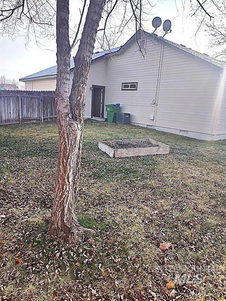 955 South Spoonbill Avenue Meridian, ID 83642 - Photo 24 of 30