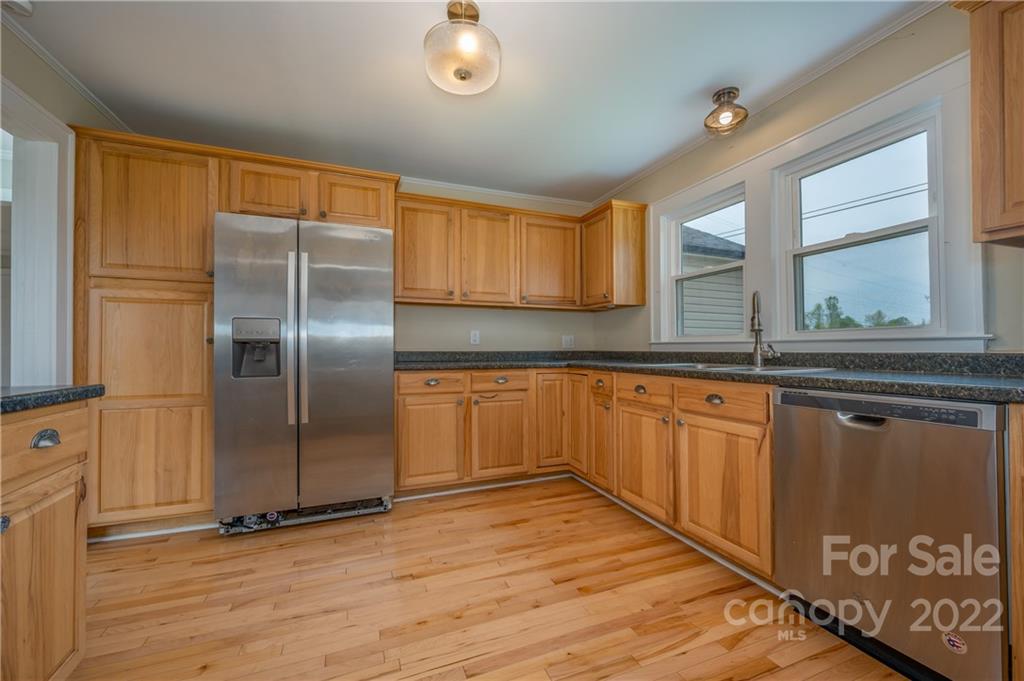 184 Hollis Road Ellenboro, NC 28040 - Photo 5 of 26 Gallery Image 5