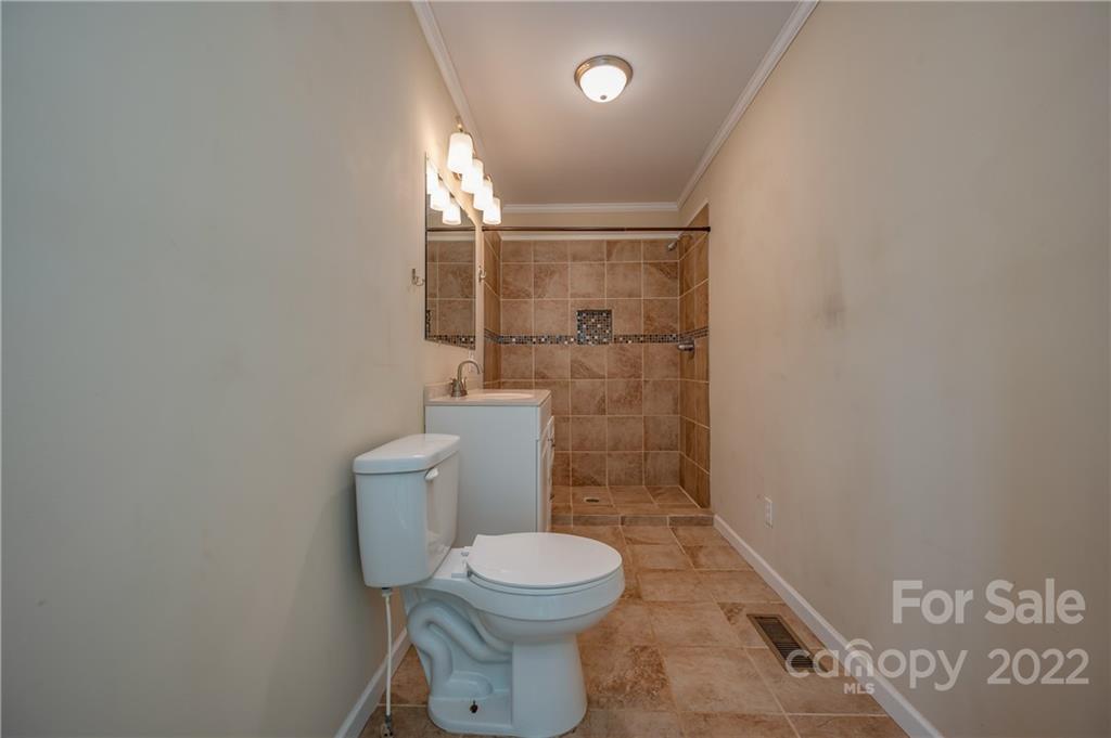 184 Hollis Road Ellenboro, NC 28040 - Photo 7 of 26 Gallery Image 7