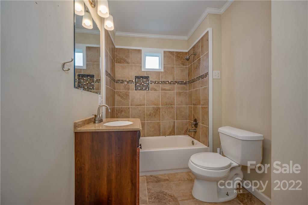 184 Hollis Road Ellenboro, NC 28040 - Photo 9 of 26 Gallery Image 9