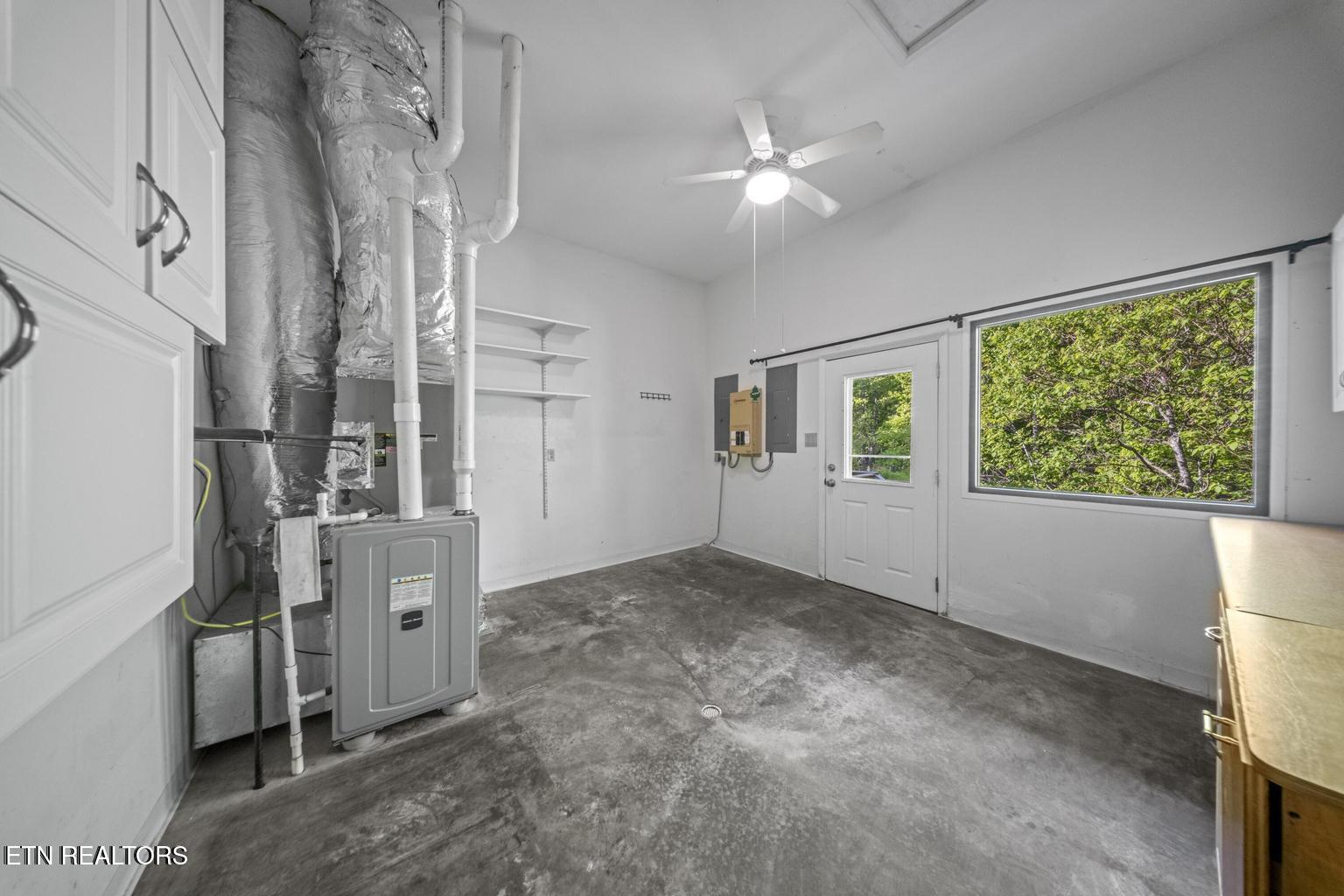 513 Cumberland Cove Road Monterey, TN 38574 - Photo 32 of 53 513 CC Rd-31