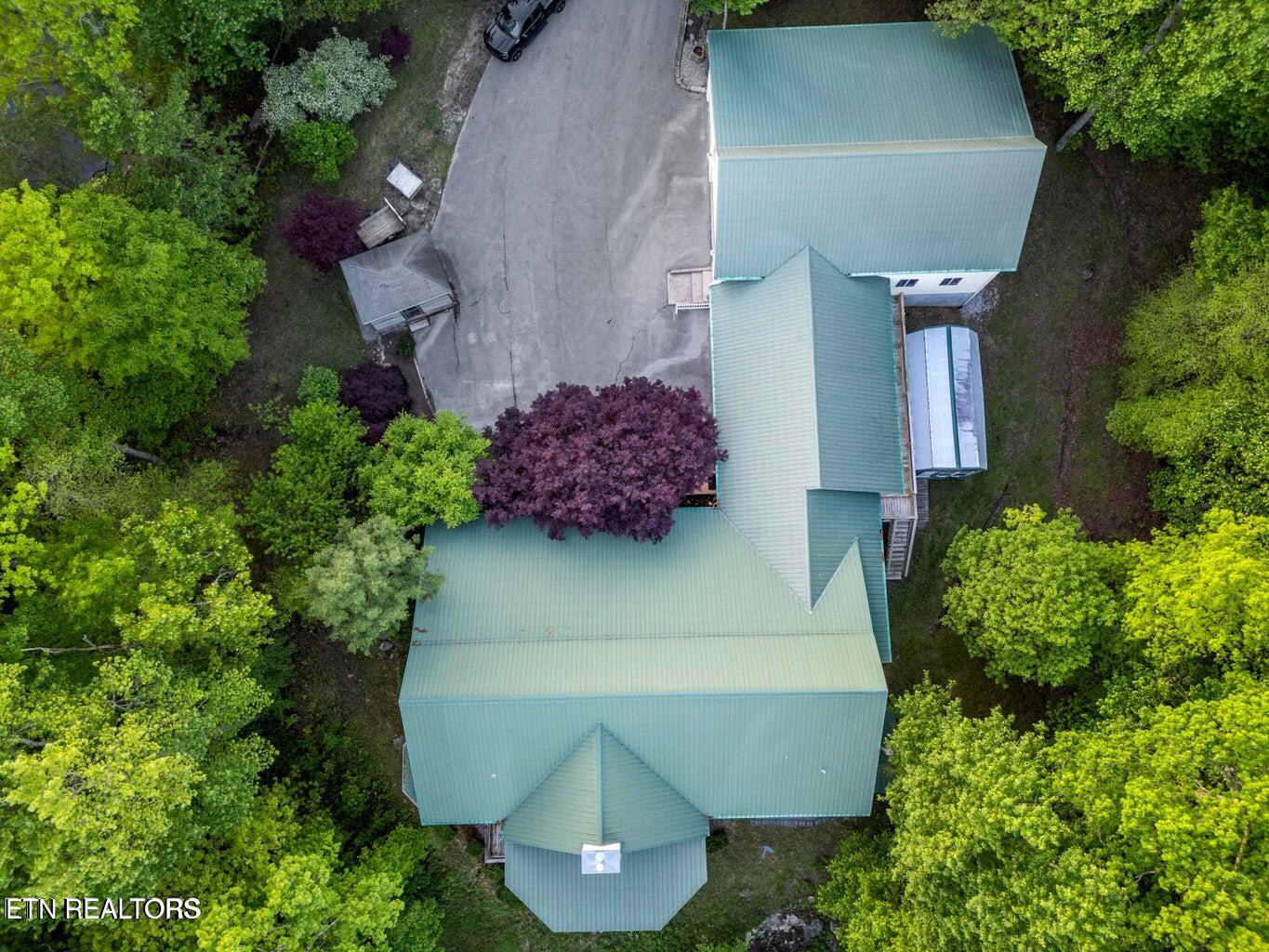 513 Cumberland Cove Road Monterey, TN 38574 - Photo 9 of 53 513 CC Rd-8