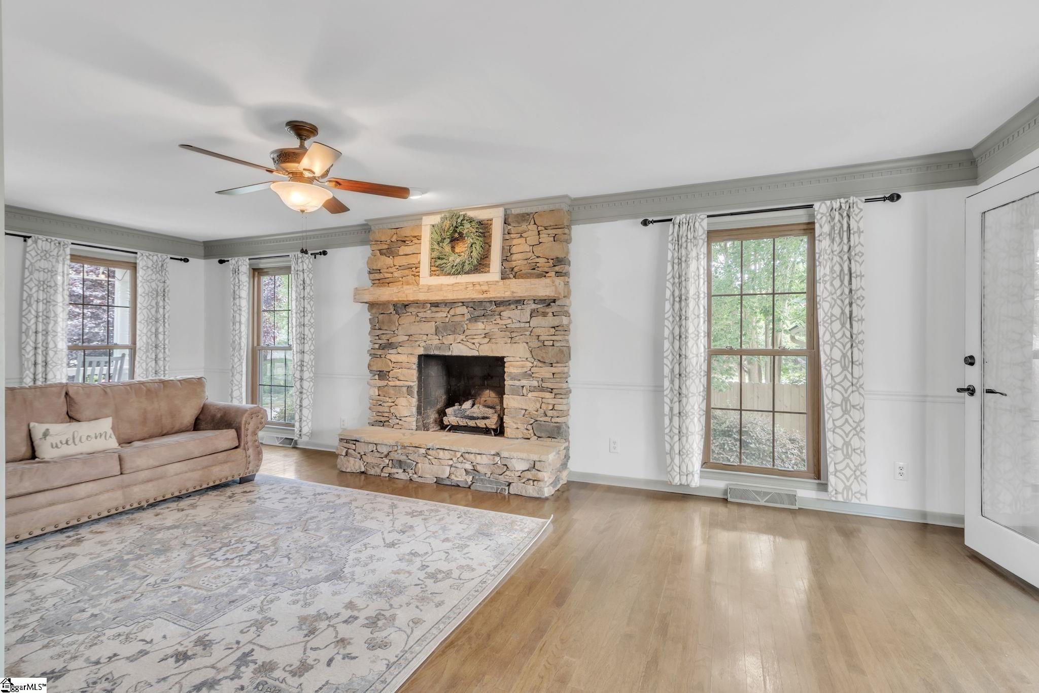 200 Foxhound Road Simpsonville, SC 29680 - Photo 6 of 29 Gallery Image 6