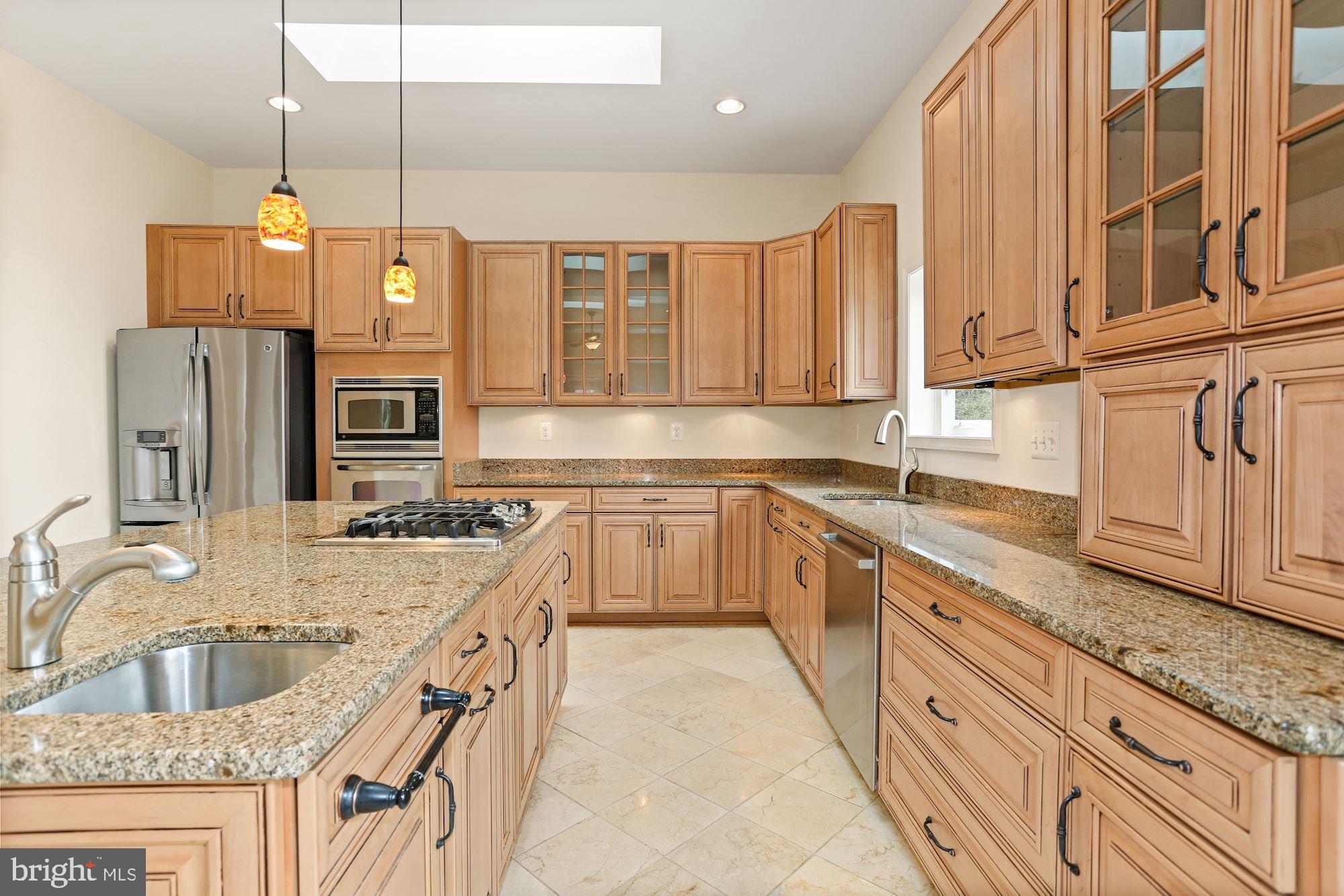 7118 Sea Cliff Road McLean, VA 22101 - Photo 8 of 35 Kitchen