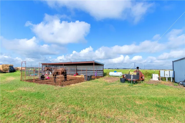 $799,000 | 6731 Farm To Market Road 908, Rockdale, TX 76567